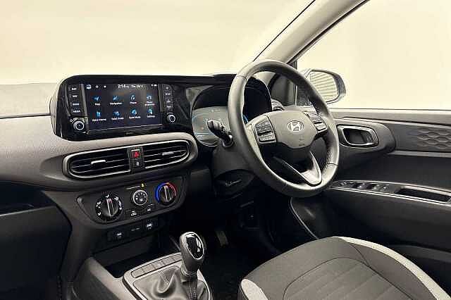 Hyundai BAYON 1.0 T-GDi Premium SUV 5dr Petrol Manual Euro 6 (s/s) (100 ps)