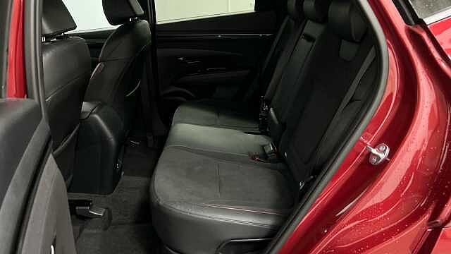 Hyundai TUCSON 1.6 h T-GDi N Line SUV 5dr Petrol Hybrid Auto Euro 6 (s/s) (230 ps) Red