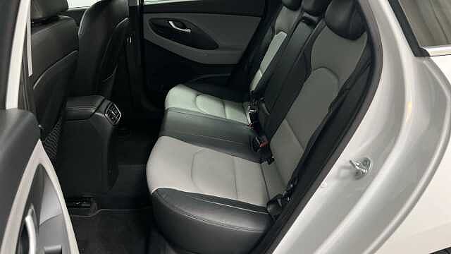 Hyundai i30 1.4 T-GDi GPF Premium SE Tourer 5dr Petrol DCT Euro 6 (s/s) (140 ps)