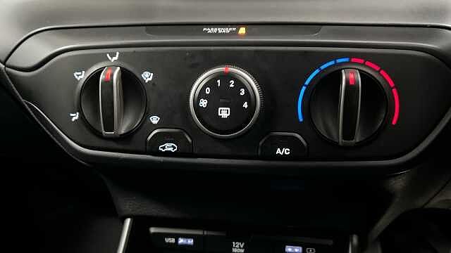 Hyundai BAYON 1.0 T-GDi MHEV SE Connect SUV 5dr Petrol Hybrid Manual Euro 6 (s/s) (100 ps)