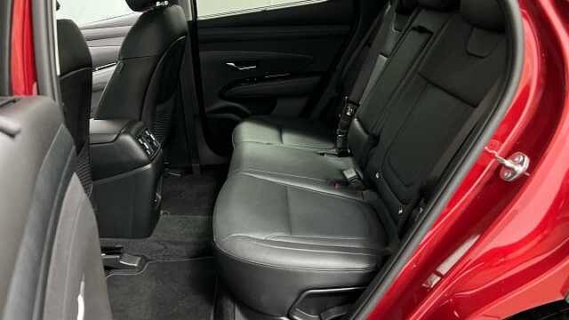 Hyundai TUCSON 1.6 T-GDi 13.8kWh Ultimate SUV 5dr Petrol Plug-in Hybrid Auto Euro 6 (s/s) (253