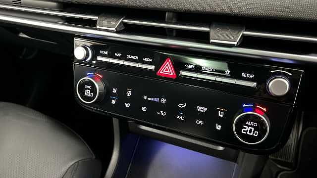 Hyundai TUCSON 1.6 T-GDi 13.8kWh Ultimate SUV 5dr Petrol Plug-in Hybrid Auto Euro 6 (s/s) (253