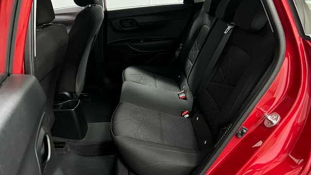 Hyundai BAYON 1.0 T-GDi MHEV SE Connect SUV 5dr Petrol Hybrid DCT Euro 6 (s/s) (100 ps)