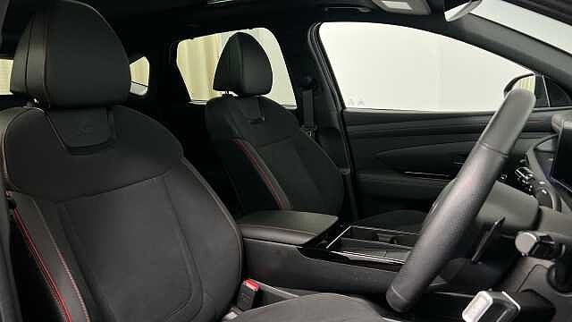 Hyundai TUCSON 1.6 T-GDi N Line S SUV 5dr Petrol Hybrid Auto Euro 6 (s/s) (215 ps) Black