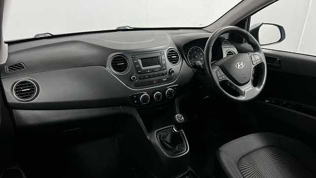 Hyundai I10 1.0 SE Hatchback 5dr Petrol Manual Euro 6 (67 ps) Grey