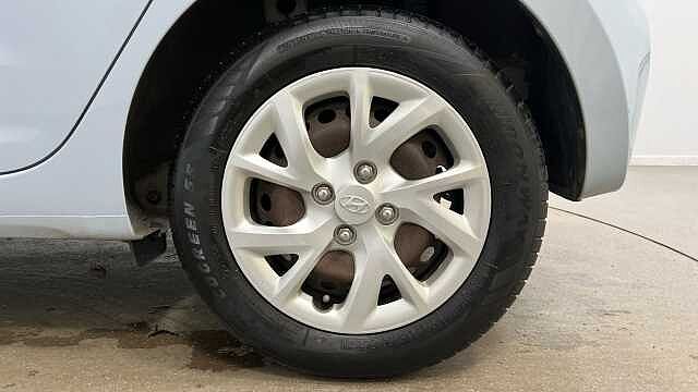 Hyundai I10 1.0 SE Hatchback 5dr Petrol Manual Euro 6 (67 ps) Grey