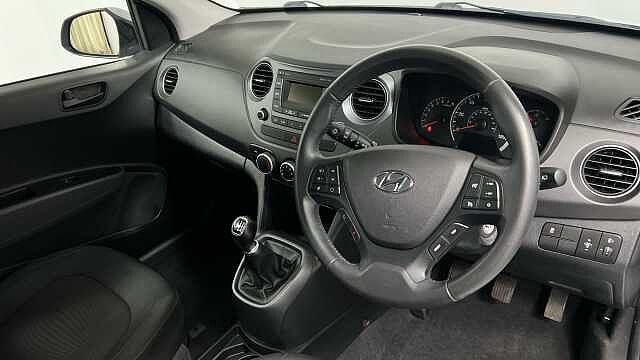 Hyundai I10 1.0 SE Hatchback 5dr Petrol Manual Euro 6 (67 ps) Grey