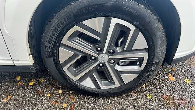Hyundai KONA 64kWh Ultimate SUV 5dr Electric Auto (10.5kW Charger) (204 ps)