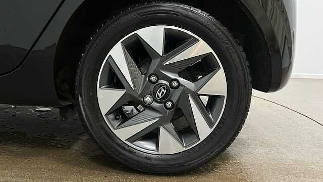 Hyundai i10 1.2 Advance Hatchback 5dr Petrol Auto Euro 6 (s/s) (79 ps)