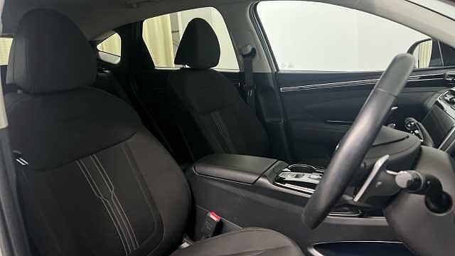 Hyundai TUCSON 1.6 h T-GDi Premium SUV 5dr Petrol Hybrid Auto Euro 6 (s/s) (230 ps)