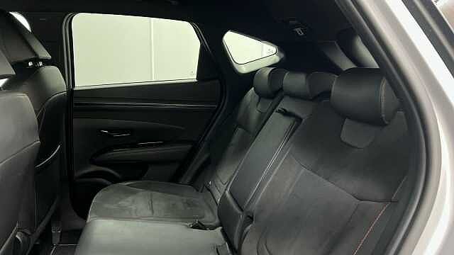 Hyundai TUCSON 1.6 h T-GDi N Line SUV 5dr Petrol Hybrid Auto Euro 6 (s/s) (230 ps) Silver