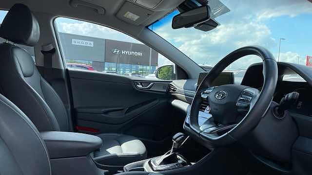 Hyundai IONIQ 1.6 h-GDi Premium SE Hatchback 5dr Petrol Hybrid DCT Euro 6 (s/s) (141 ps)