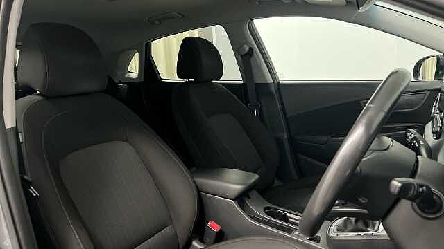 Hyundai KONA 1.0 T-GDi MHEV Premium SUV 5dr Petrol Hybrid Manual Euro 6 (s/s) (120 ps)