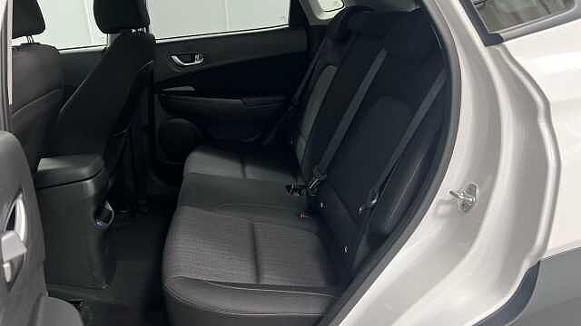 Hyundai KONA 1.6 h-GDi Premium SUV 5dr Petrol Hybrid DCT Euro 6 (s/s) (141 ps)