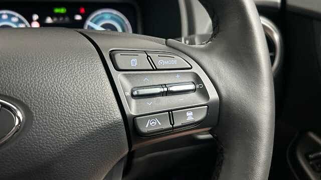 Hyundai KONA 1.6 h-GDi Premium SUV 5dr Petrol Hybrid DCT Euro 6 (s/s) (141 ps)