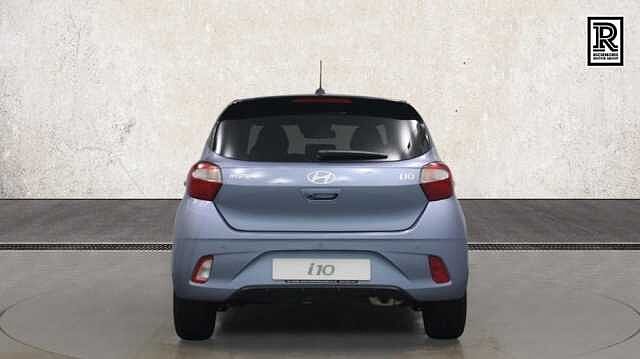 Hyundai i10 1.2 Premium Hatchback 5dr Petrol Auto Euro 6 (s/s) (79 ps)