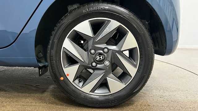 Hyundai i10 1.0 Advance Hatchback 5dr Petrol Auto Euro 6 (s/s) (63 ps)