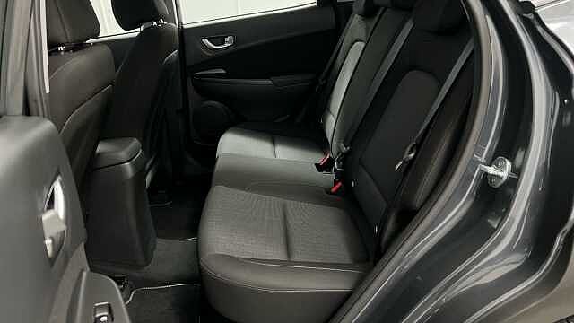 Hyundai KONA 1.6 h-GDi SE Connect SUV 5dr Petrol Hybrid DCT Euro 6 (s/s) (141 ps)