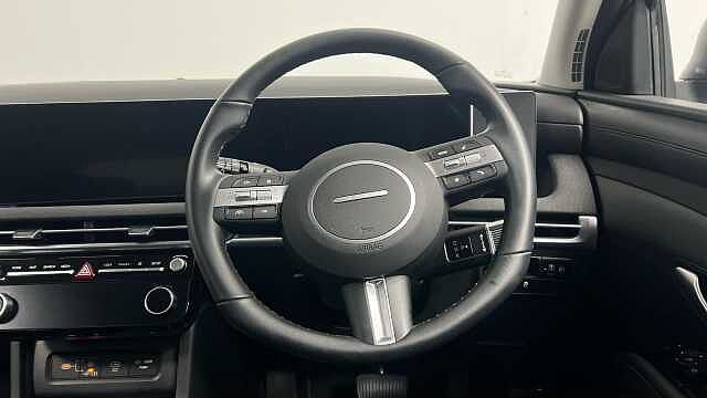 Hyundai TUCSON 1.6 T-GDi Advance SUV 5dr Petrol Hybrid Auto Euro 6 (s/s) (215 ps) SHIMMERING SILVER