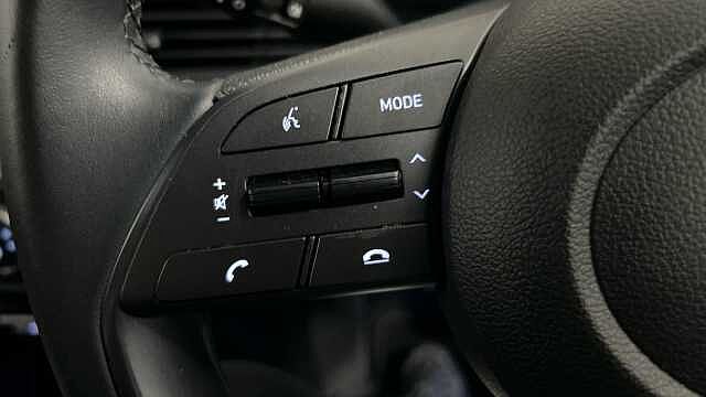 Hyundai BAYON 1.0 T-GDi MHEV SE Connect SUV 5dr Petrol Hybrid DCT Euro 6 (s/s) (100 ps)