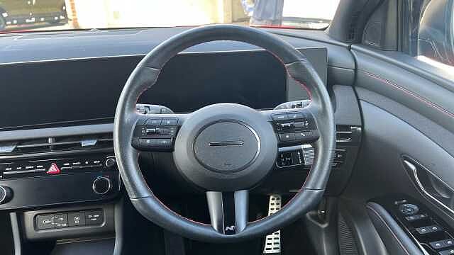 Hyundai TUCSON 1.6 T-GDi N Line SUV 5dr Petrol Hybrid Auto Euro 6 (s/s) (215 ps) Red