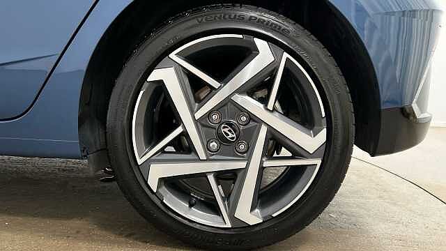 Hyundai i20 1.0 T-GDi Premium Hatchback 5dr Petrol DCT Euro 6 (s/s) (100 ps)