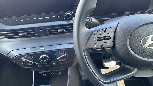 Hyundai i20 1.0 T-GDi Advance Hatchback 5dr Petrol DCT Euro 6 (s/s) (100 ps)