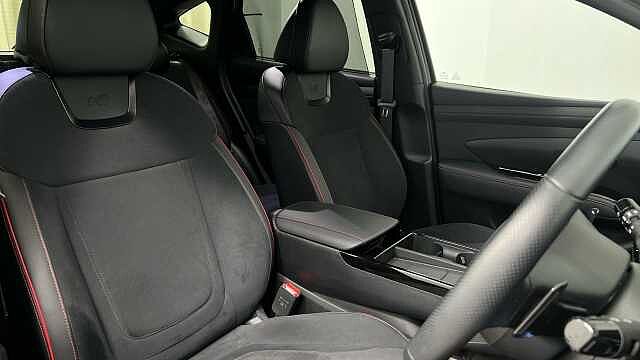 Hyundai TUCSON 1.6 T-GDi N Line S SUV 5dr Petrol Hybrid Auto Euro 6 (s/s) (215 ps) ABYSS BLACK