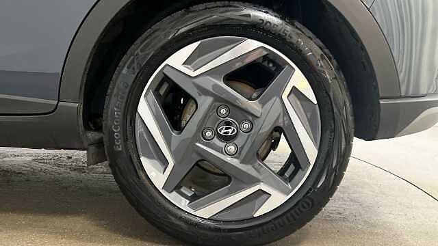 Hyundai BAYON 1.0 T-GDi Ultimate SUV 5dr Petrol Manual Euro 6 (s/s) (100 ps)