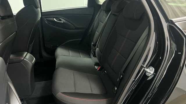 Hyundai i30 1.5 T-GDi MHEV N Line Hatchback 5dr Petrol Hybrid DCT Euro 6 (s/s) (159 ps)