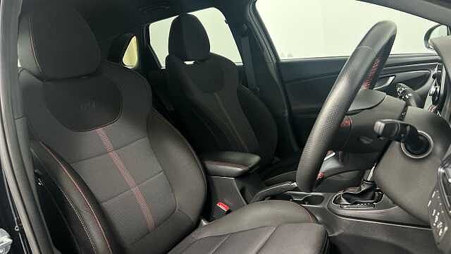 Hyundai i30 1.5 T-GDi MHEV N Line Hatchback 5dr Petrol Hybrid DCT Euro 6 (s/s) (159 ps)