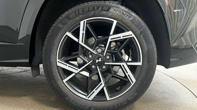 Hyundai TUCSON 1.6T N Line S SUV 5dr Petrol Hybrid Auto Euro 6 (s/s) (239 ps) Black
