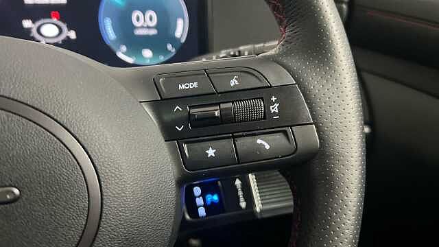 Hyundai TUCSON 1.6T N Line S SUV 5dr Petrol Hybrid Auto Euro 6 (s/s) (239 ps) Black