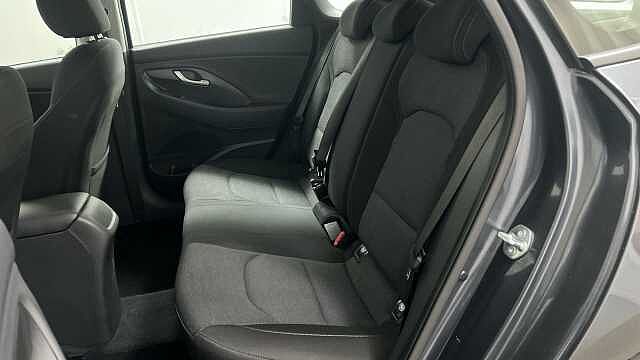 Hyundai i30 1.0 T-GDi MHEV SE Connect Hatchback 5dr Petrol Hybrid Manual Euro 6 (s/s) (120 p