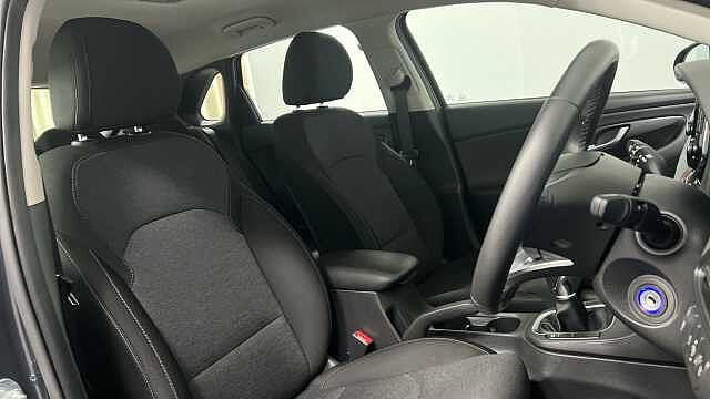 Hyundai i30 1.0 T-GDi MHEV SE Connect Hatchback 5dr Petrol Hybrid Manual Euro 6 (s/s) (120 p