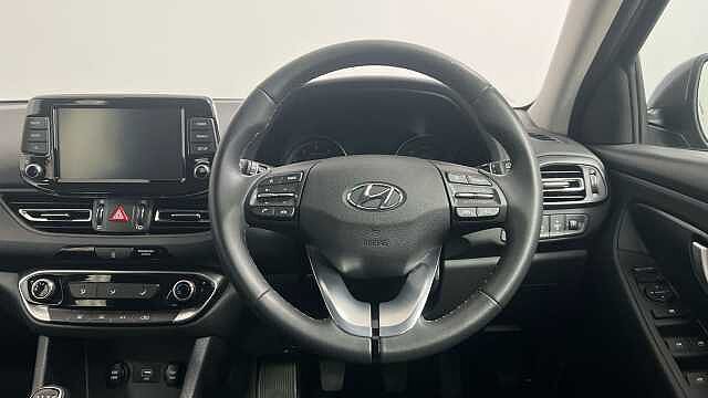 Hyundai i30 1.0 T-GDi MHEV SE Connect Hatchback 5dr Petrol Hybrid Manual Euro 6 (s/s) (120 p