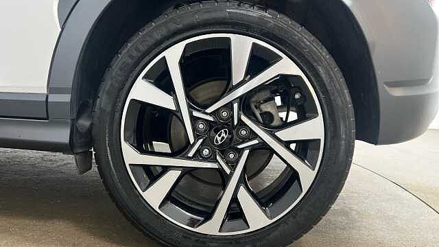 Hyundai KONA 1.0 T-GDi MHEV Premium SUV 5dr Petrol Hybrid Manual Euro 6 (s/s) (120 ps)