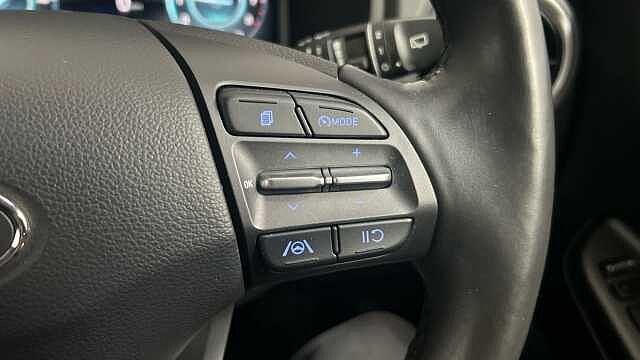 Hyundai KONA 1.0 T-GDi MHEV Premium SUV 5dr Petrol Hybrid Manual Euro 6 (s/s) (120 ps)