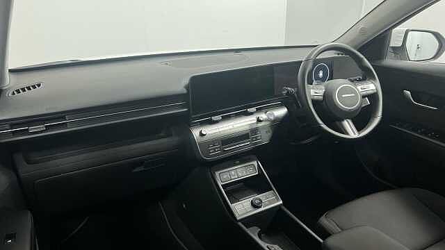 Hyundai KONA 48.4kWh Advance SUV 5dr Electric Auto (156 ps)