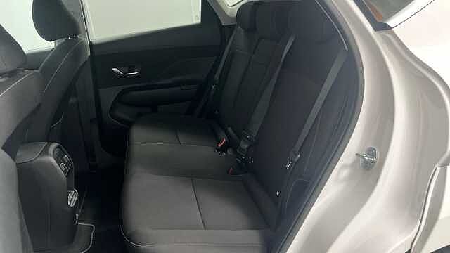 Hyundai KONA 48.4kWh Advance SUV 5dr Electric Auto (156 ps)