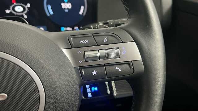 Hyundai KONA 48.4kWh Advance SUV 5dr Electric Auto (156 ps)